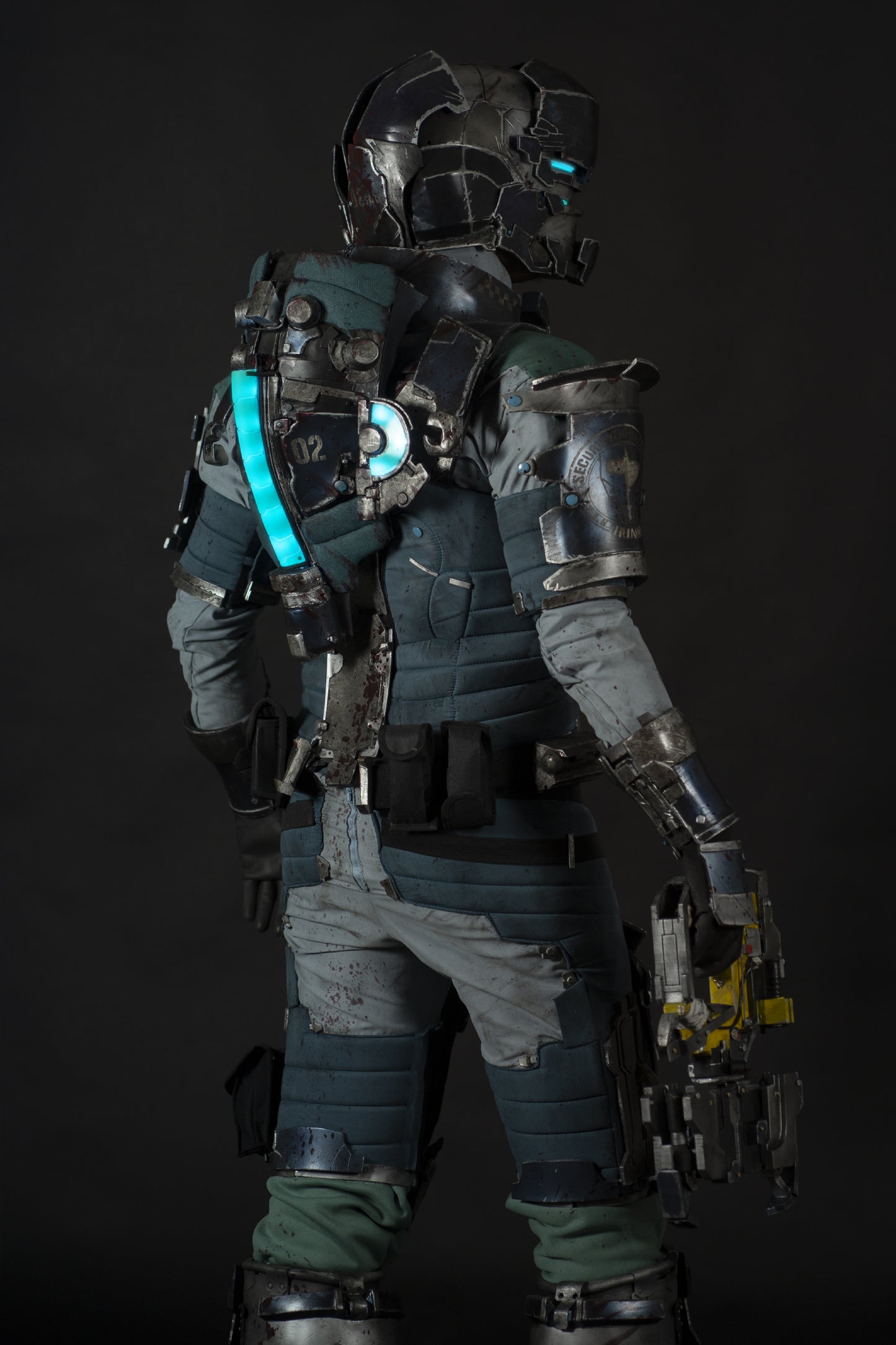 Dead Space Security suit from dead space 2 (no weapons)