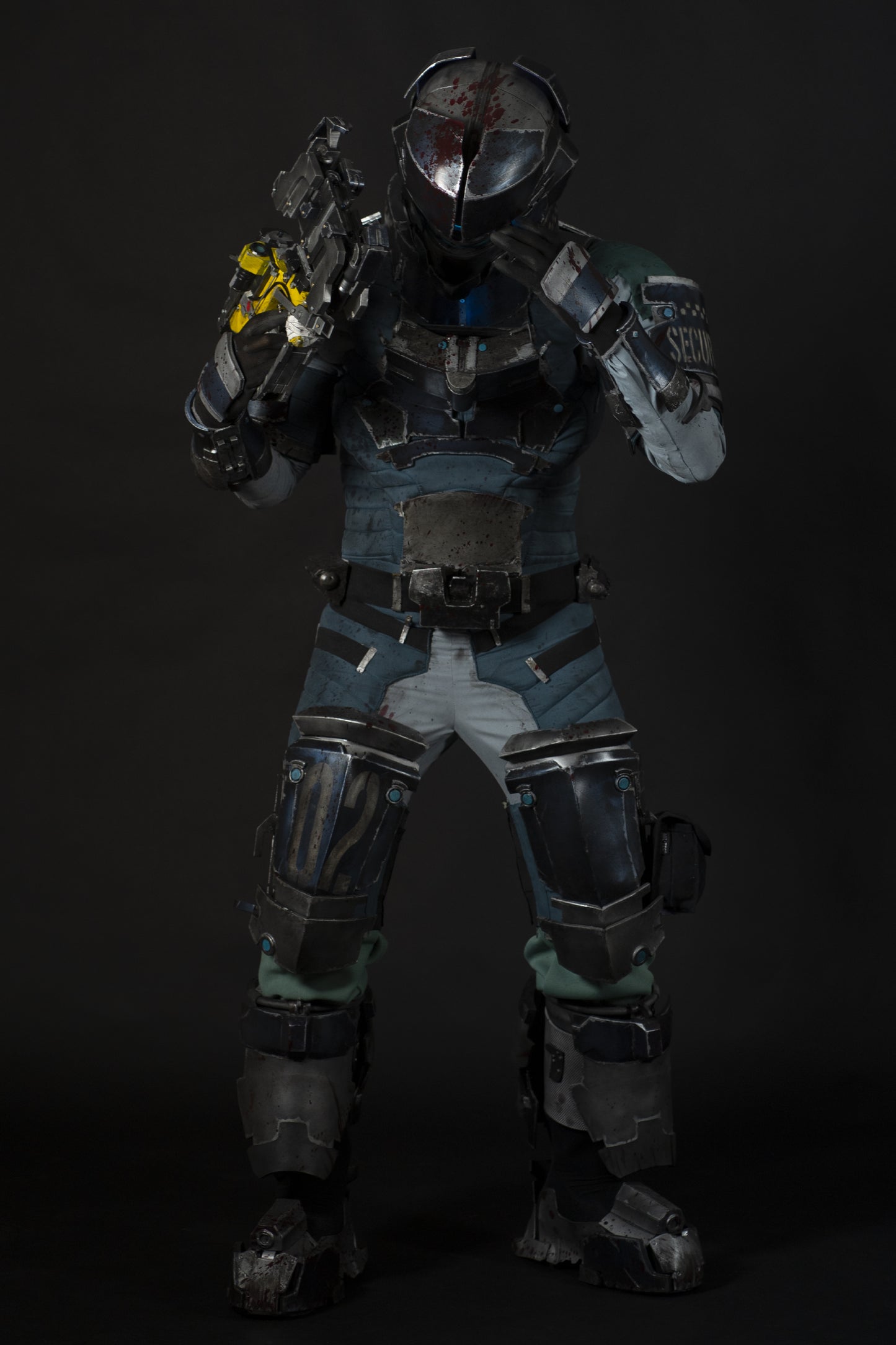 Dead Space Security suit from dead space 2 (no weapons)