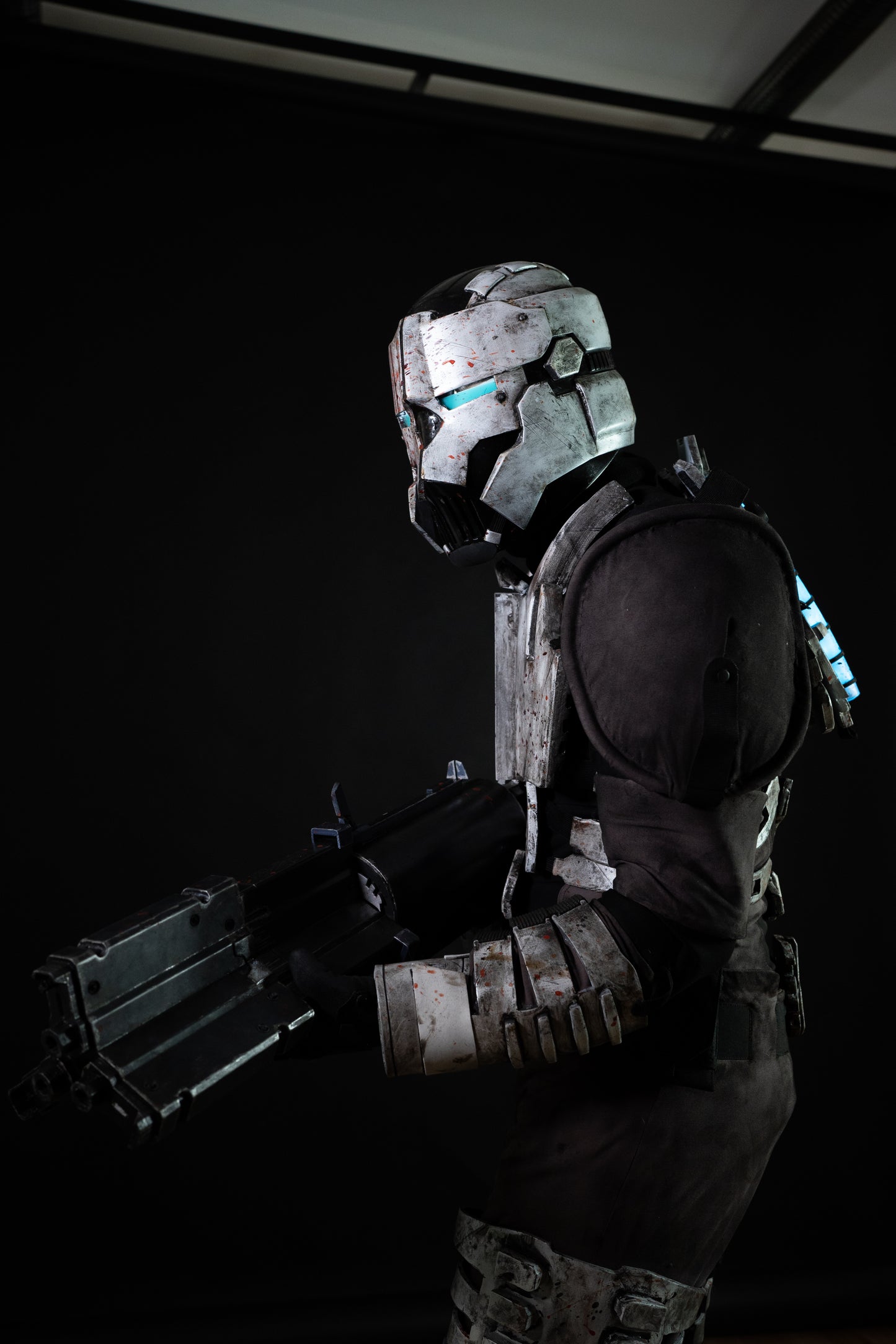 Dead Space Soldier suit (level 6) from dead space og